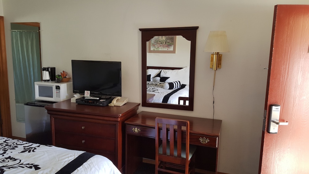 Valley Inn view 2