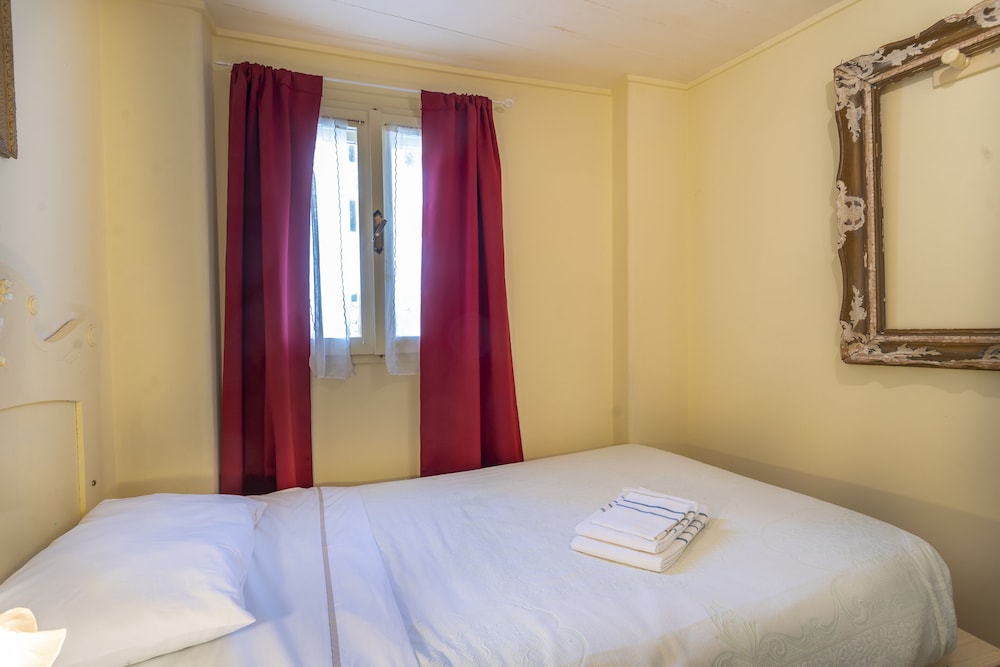 Torre River Apartments -Udine- Independent Entrance view 4