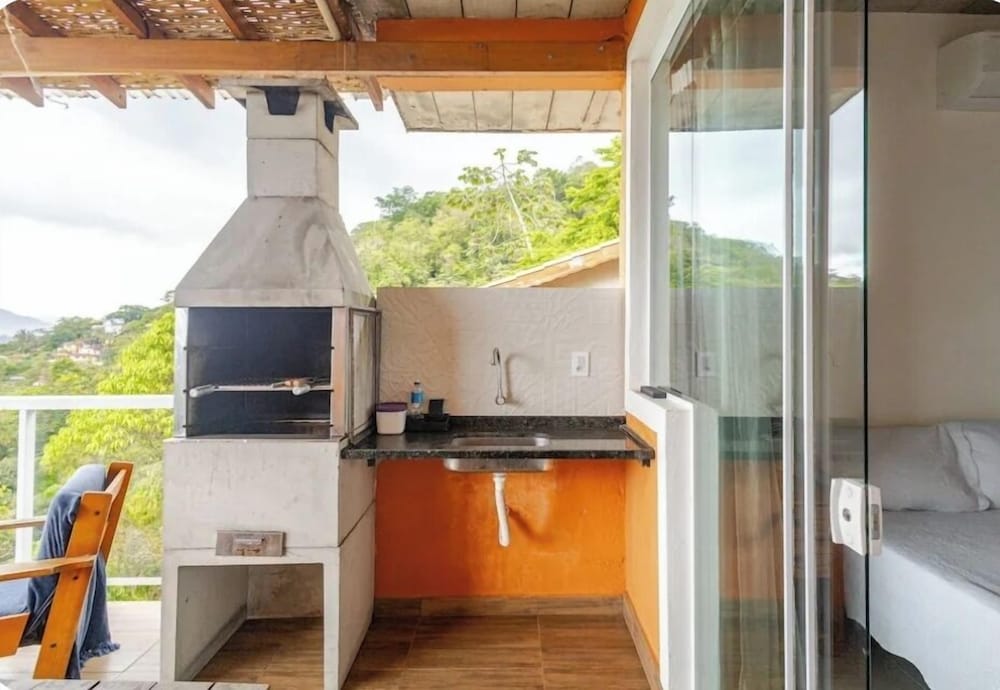 Yumi Chalés Ilhabela