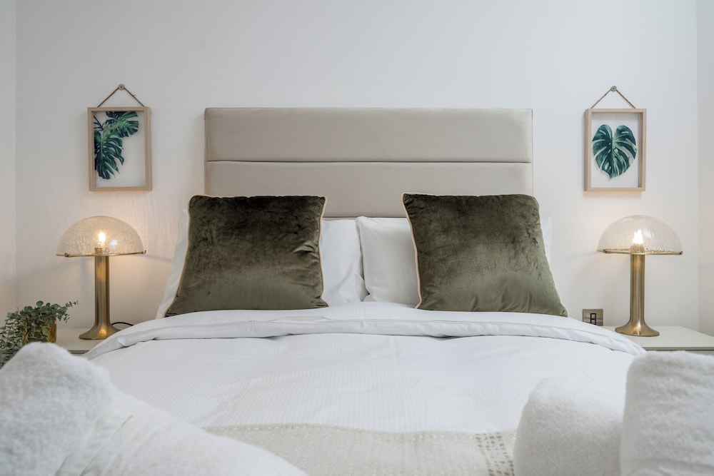 PREMIUM 2Bed in Canary Wharf with VIEWS