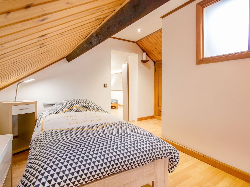 Beautiful Holiday Home in Cul-des-sarts With Garden view 5