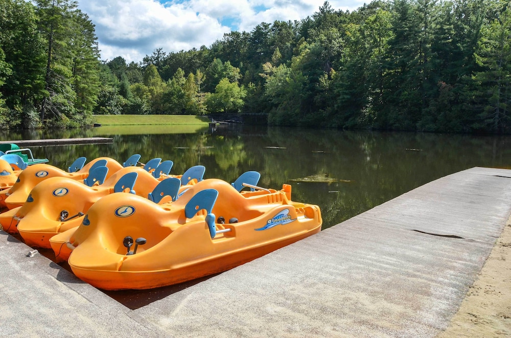 Lake & Golf Course Views: Big Canoe Home w/ Deck!