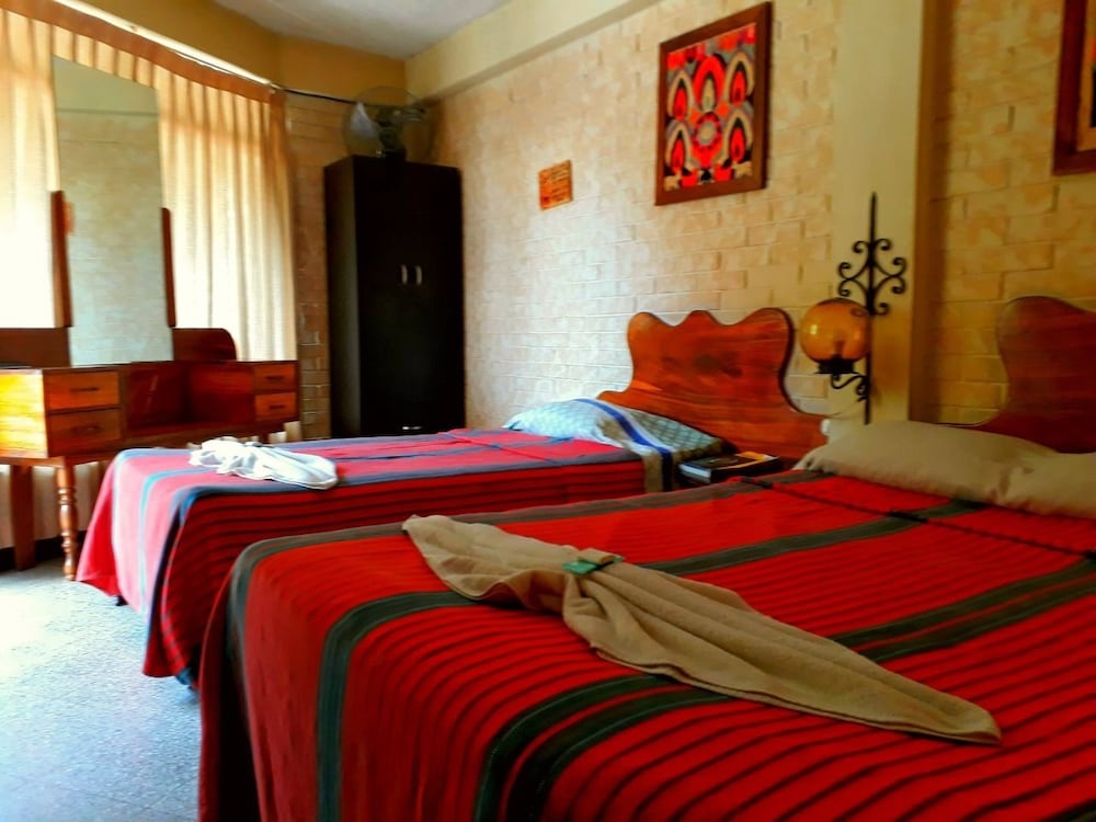 Panajachel Vacations - Hostal Abu - Hostel - Property Image 10