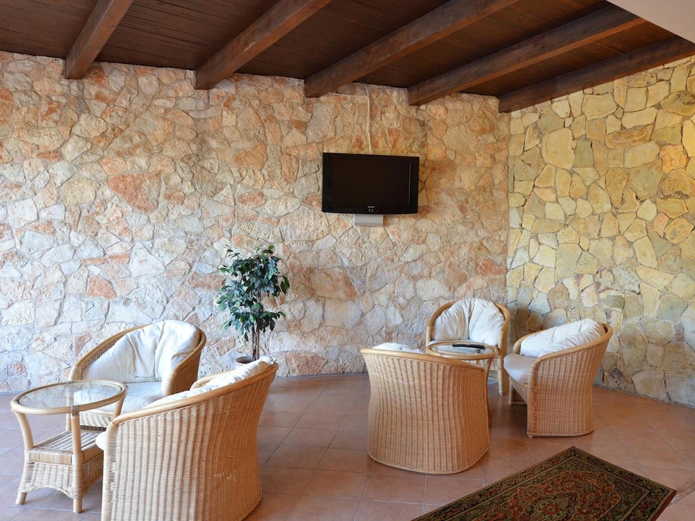 Oasis Hotel Residence & Resort photo 4