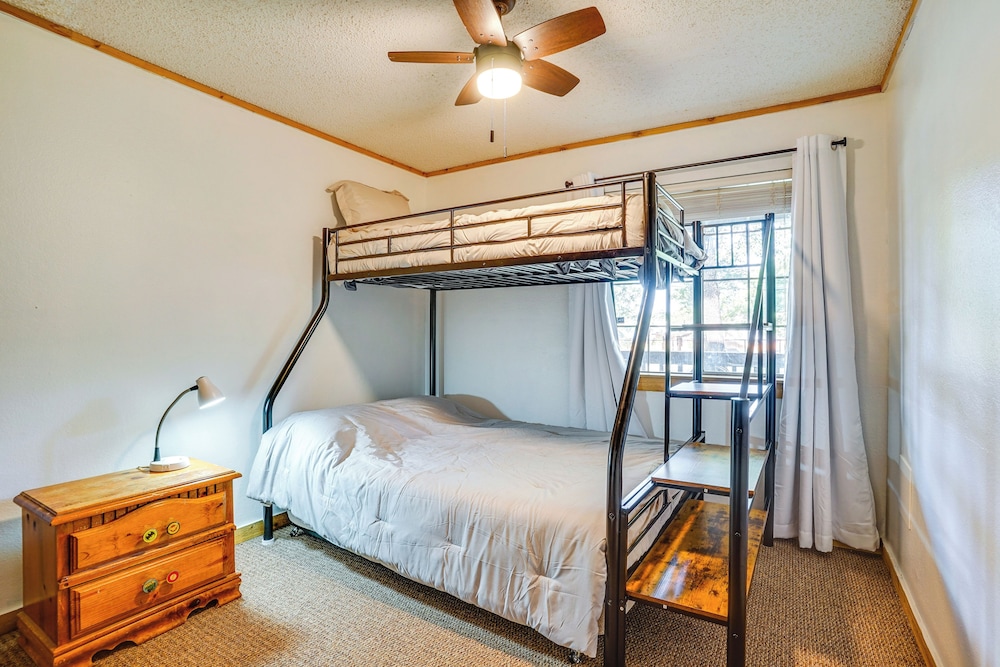 Peace, Space & Starry Nights: Ranch Home in Azle