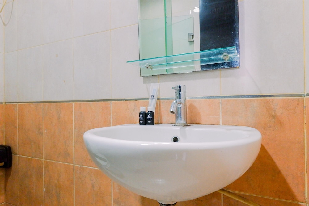 Good Deal And Restful Studio Tamansari Sudirman Apartment