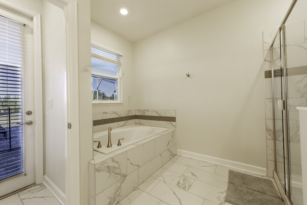 8817cbc - The Retreat At Championsgate 9 Bedroom Home