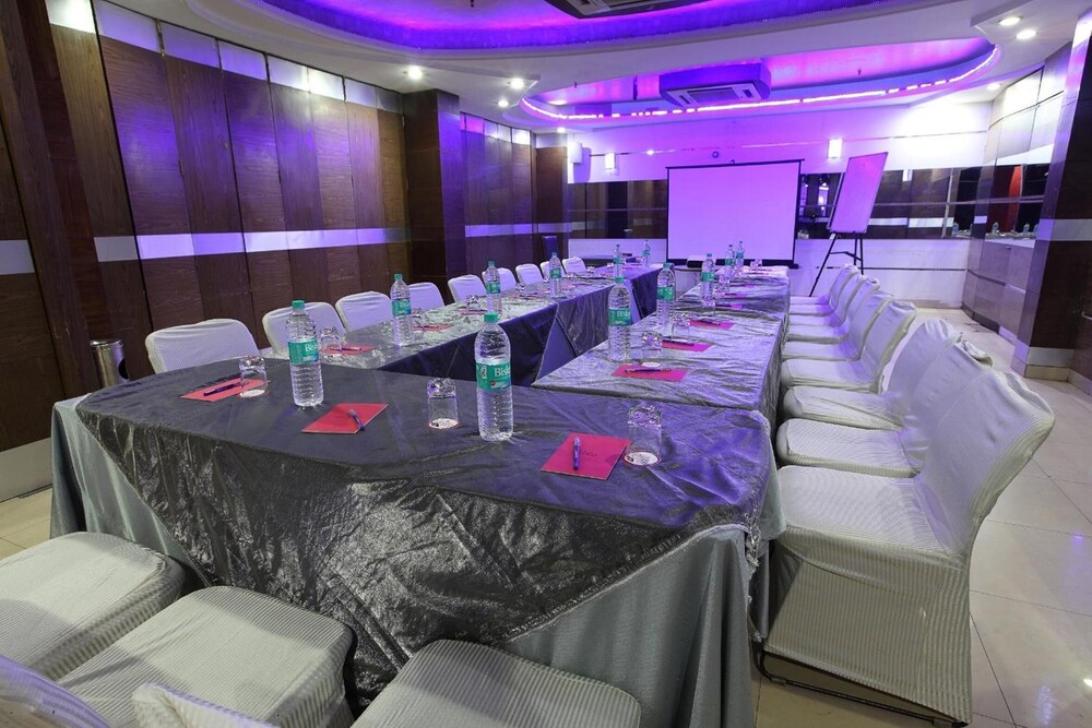 meeting & event spaces