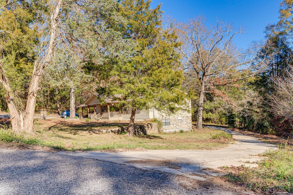 Comfortable Alabama Apartment: Pets Welcome! view 3