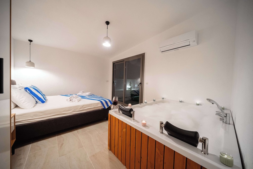 Kas Pera Villas