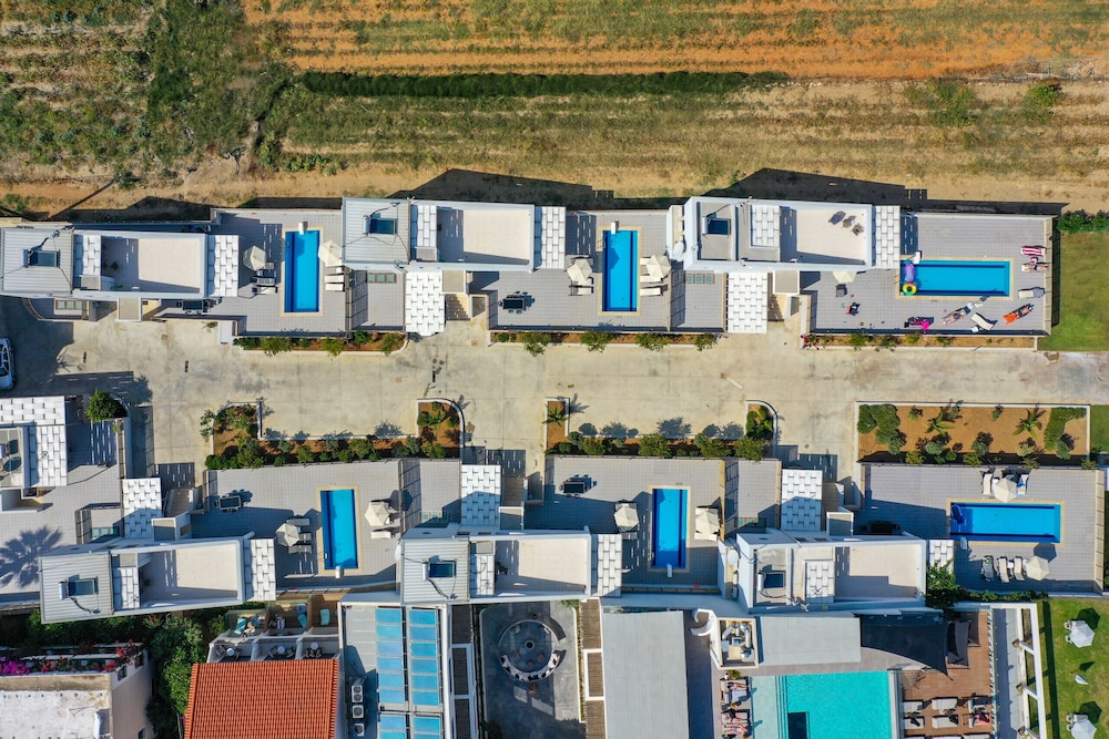 Blue Oyster Beach Villas
