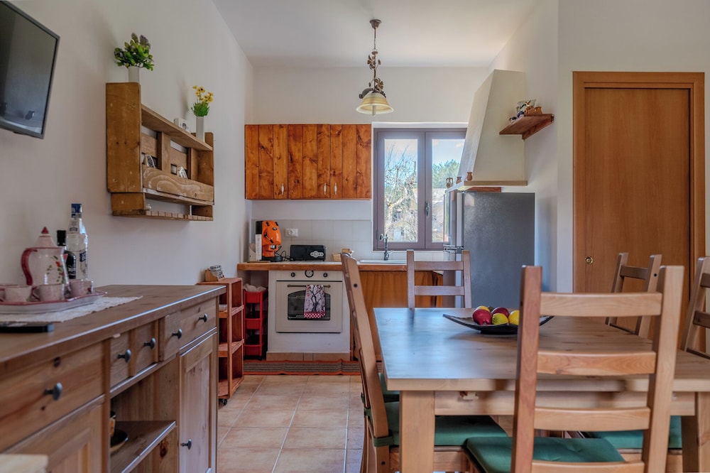 Casa Vacanze in montagna con Vista e Giardino Privato