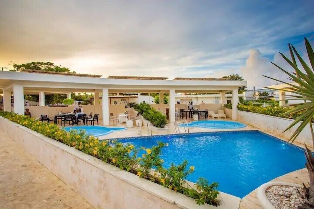 Timeless Luxury Villa