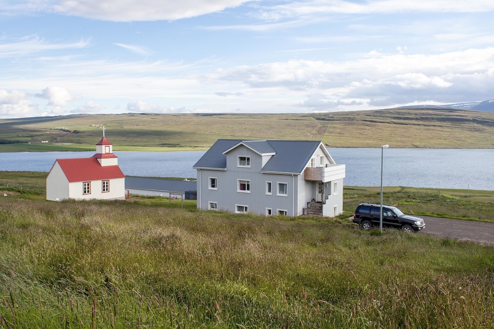 Guesthouse Svínavatn