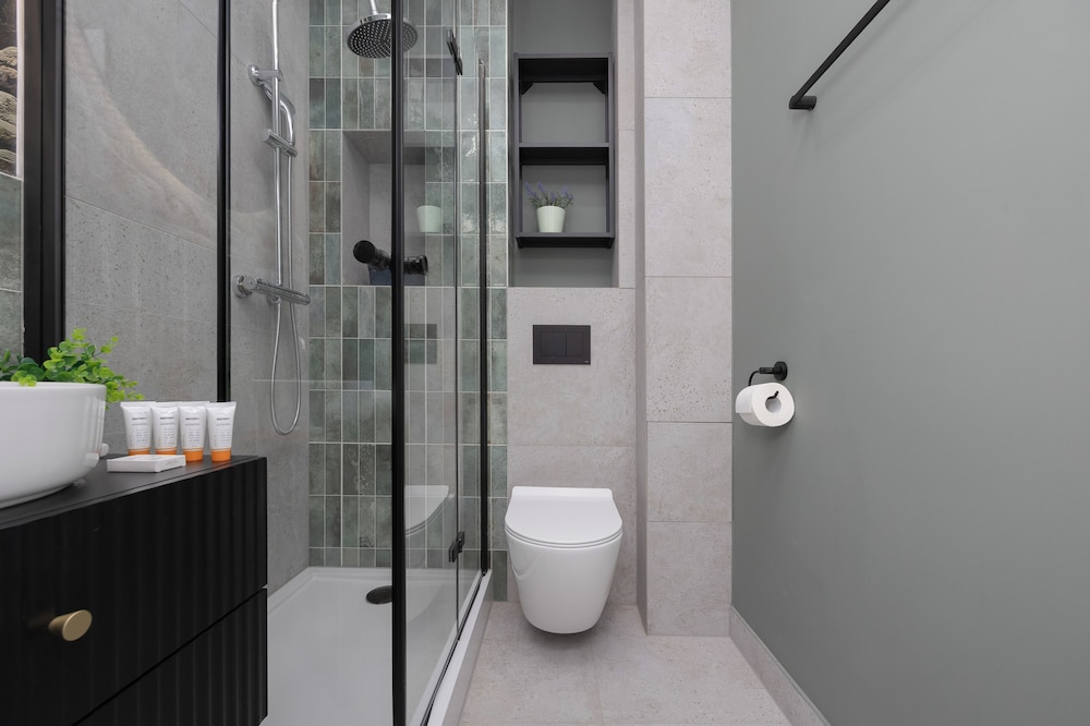 Exceptional Apartment for 4 by Renters