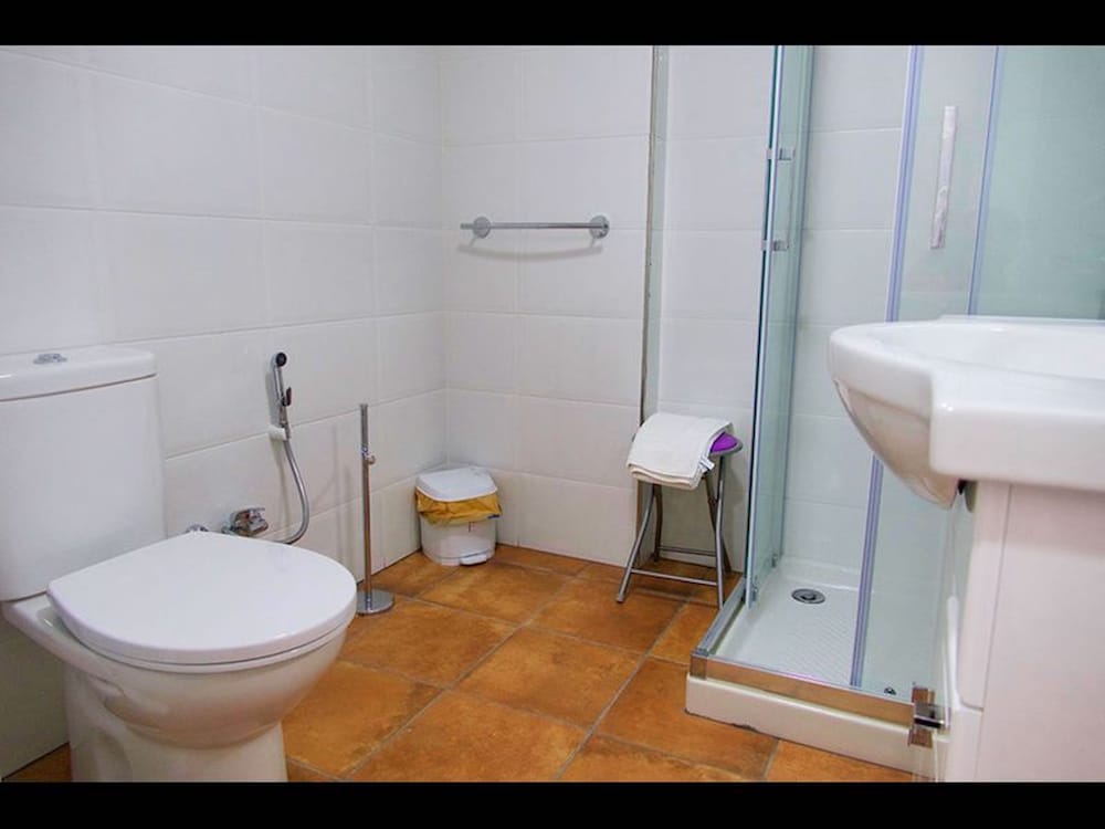 Rooms With Private wc