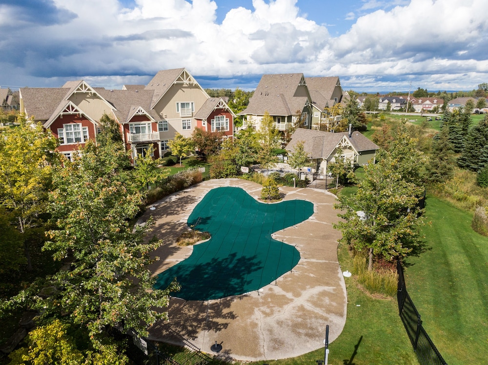 Rivergrass Condos