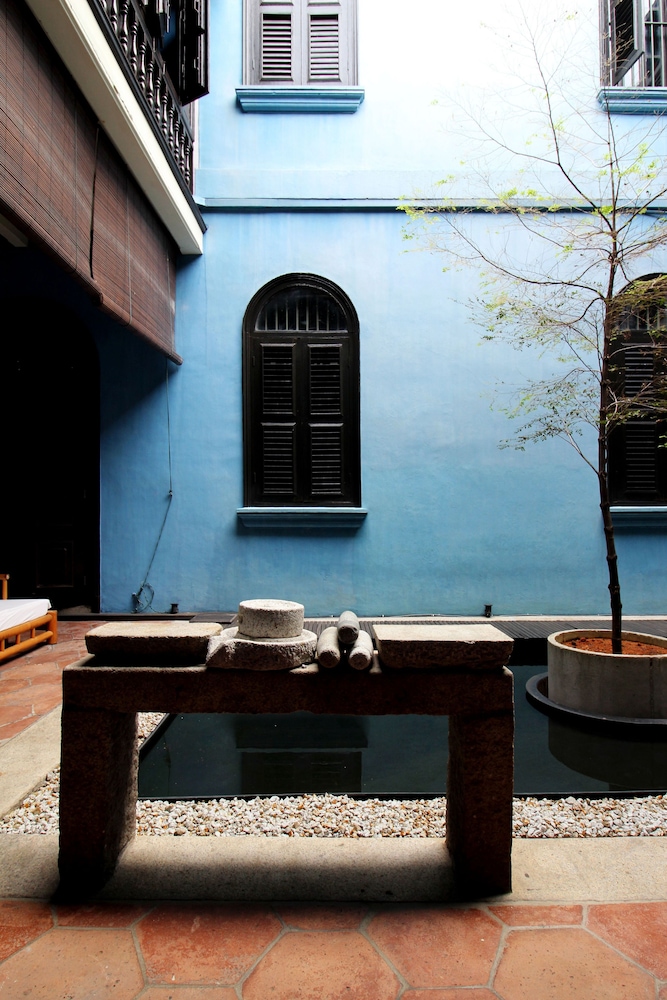 Cheong Fatt Tze - The Blue Mansion 79