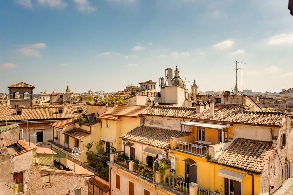 Treasurerome Navona Terrace Suite