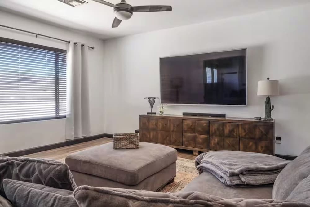 Spacious Mesa Oasis with Heated Pool