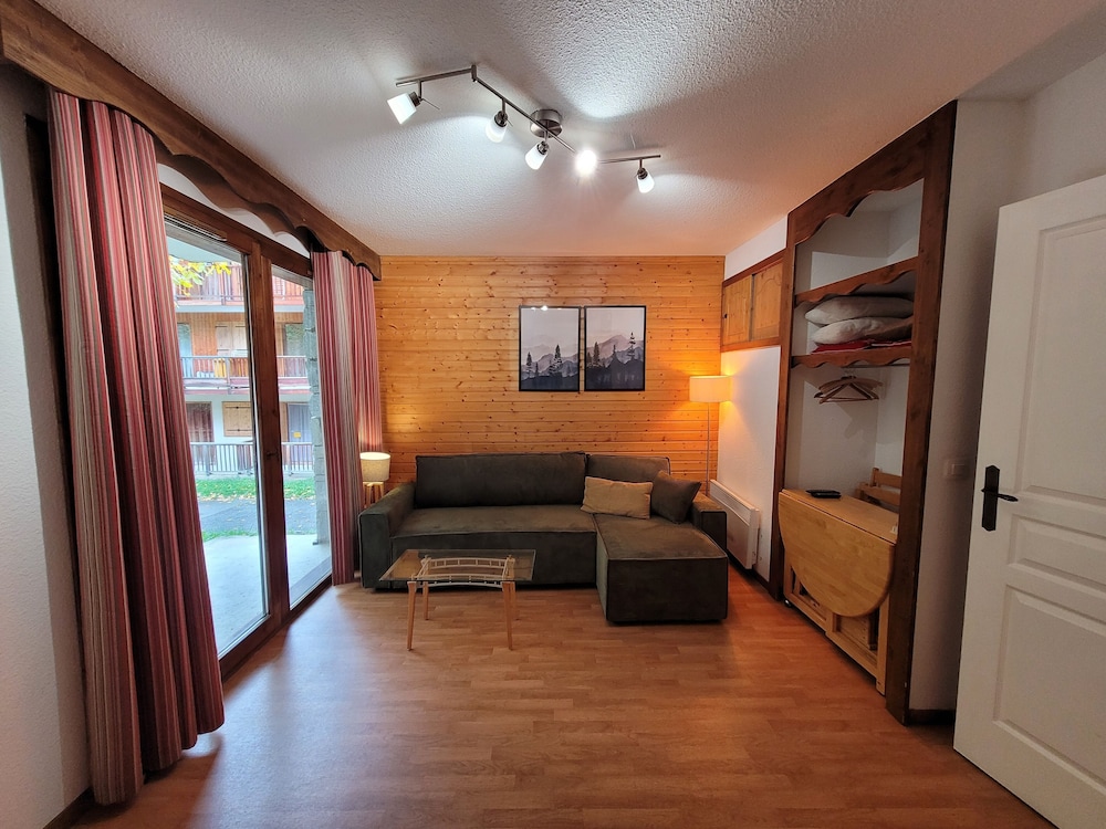 Photo 48