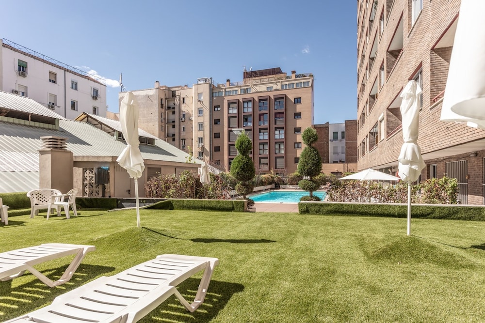 Inzia - 1 Bedroom and Pool in Lista
