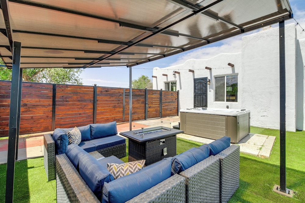Newly Renovated Albuquerque Retreat w/ Pool Table