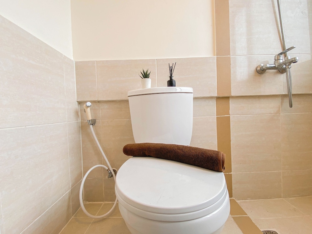 Basic Designed 2Br At Apartment Meikarta
