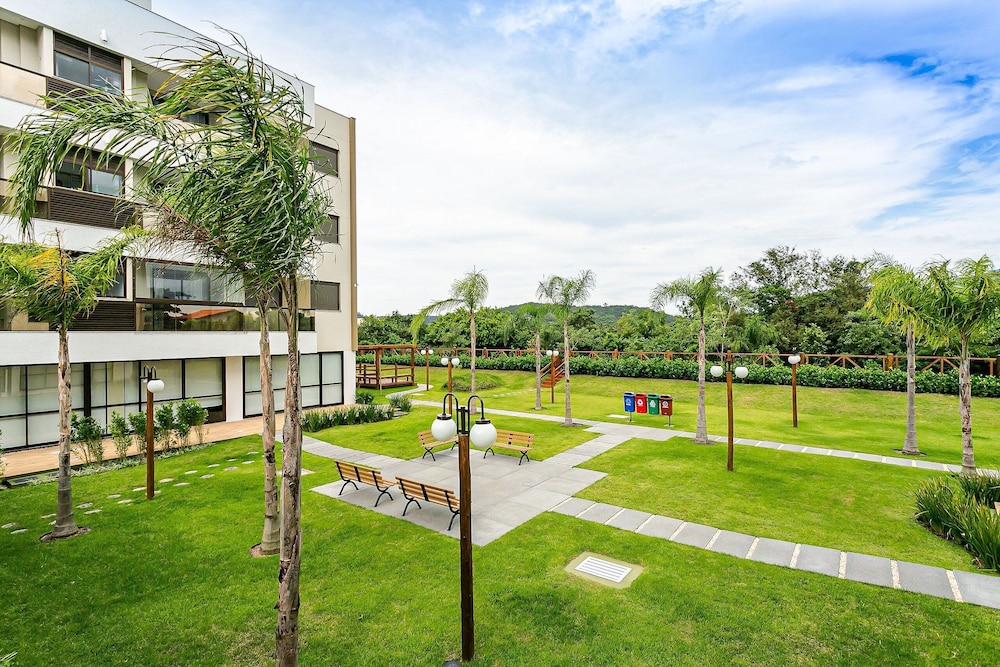 Apartments With Pools 200m From the sea Floripa-sc ADC
