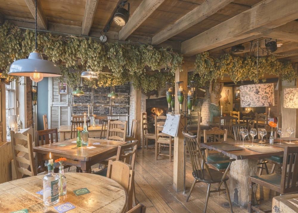 The Five Bells Inn Brabourne