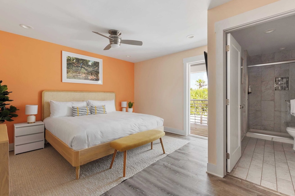 Villa Near Beach w/ Pool & Outdoor Dining Bohemian Beach Retreat by Avantstay