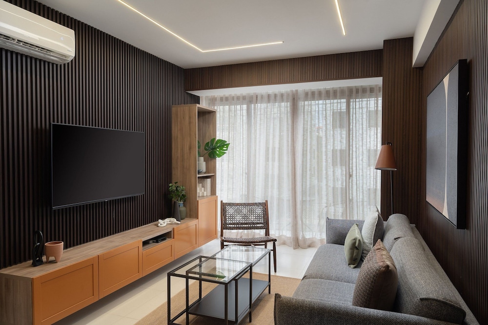 Shalom Residences By YellowKey