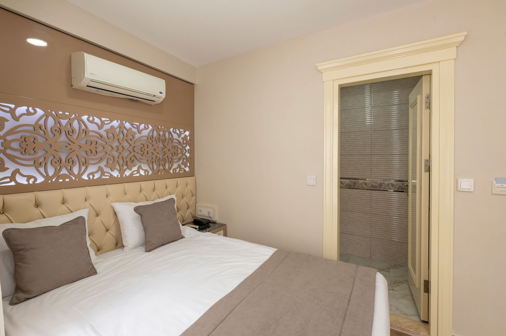 Taksim Peri Suit - Image 32