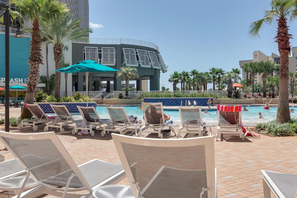 Laketown Wharf by Book That Condo