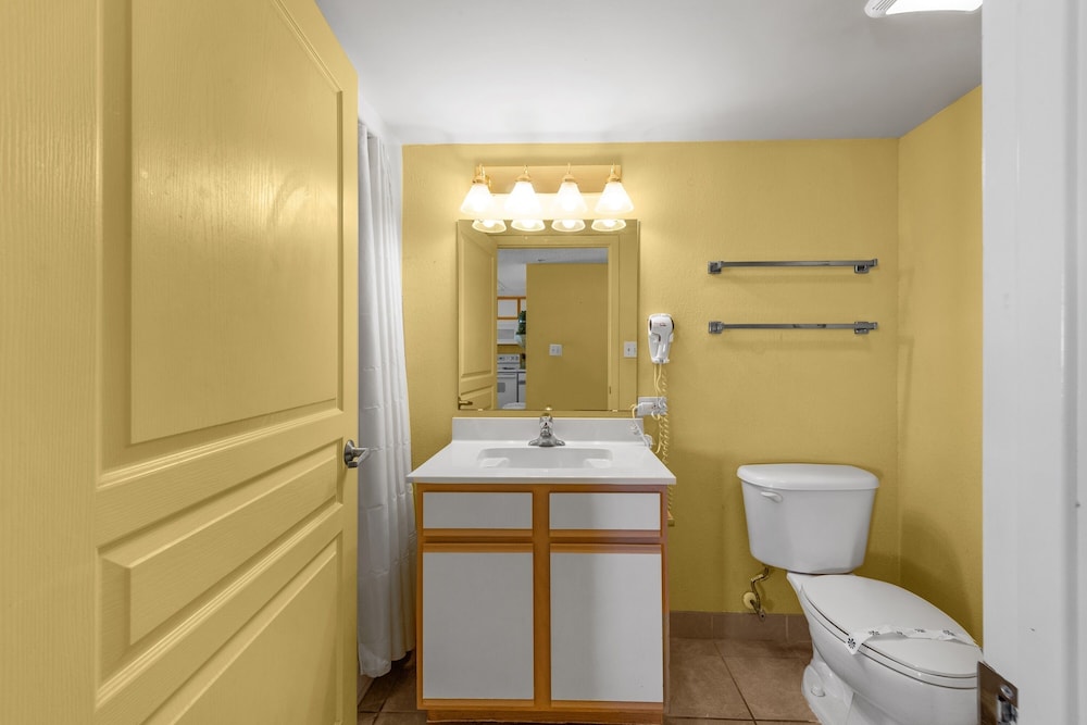 Units at Bay Watch by Elliott Beach Rentals
