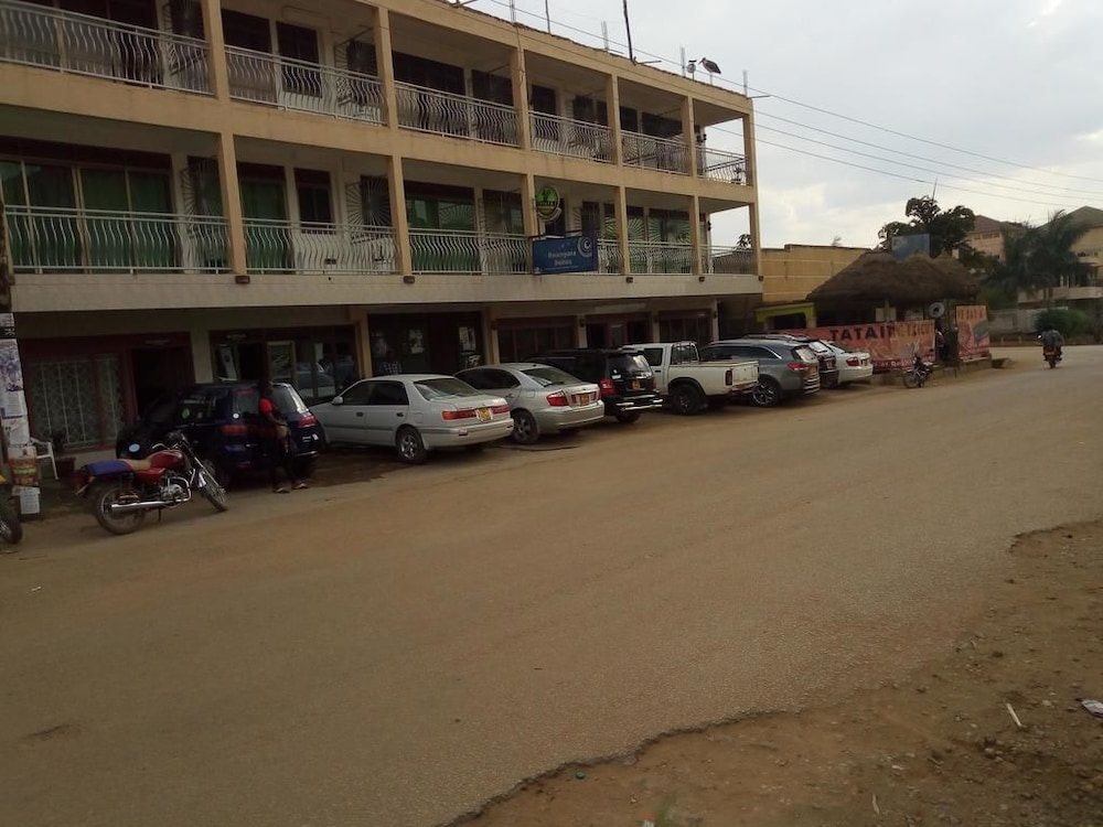 Rwampara Suites