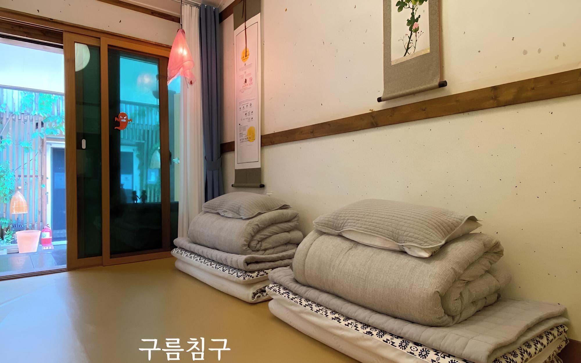 Gyeongju Shilla Moon Night Hanok Stay view 4