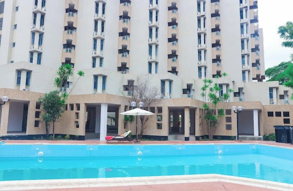 Lavish Apartment