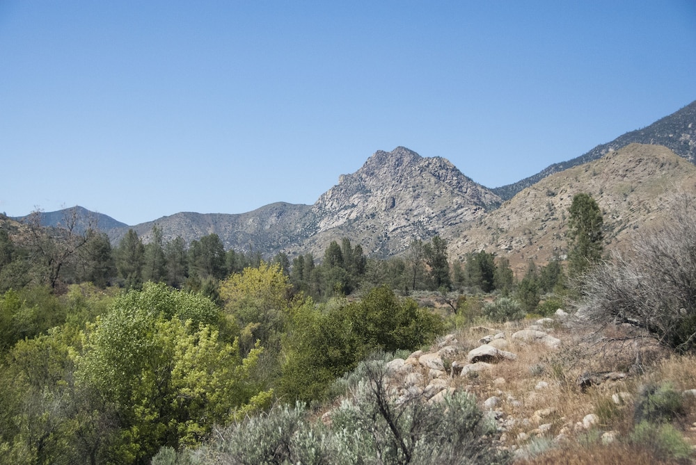 Corral Creek Lodge