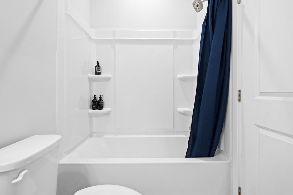 Luxe King 3BR Townhouse Uptown Charlotte