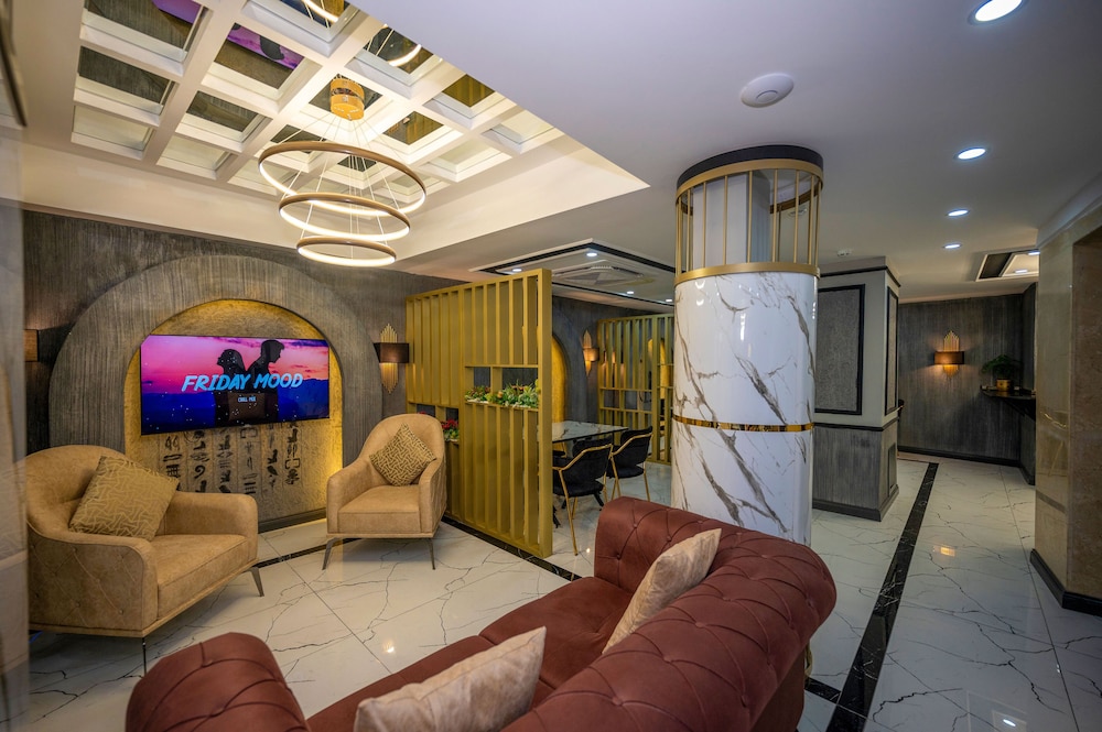 California Otel - Image 7