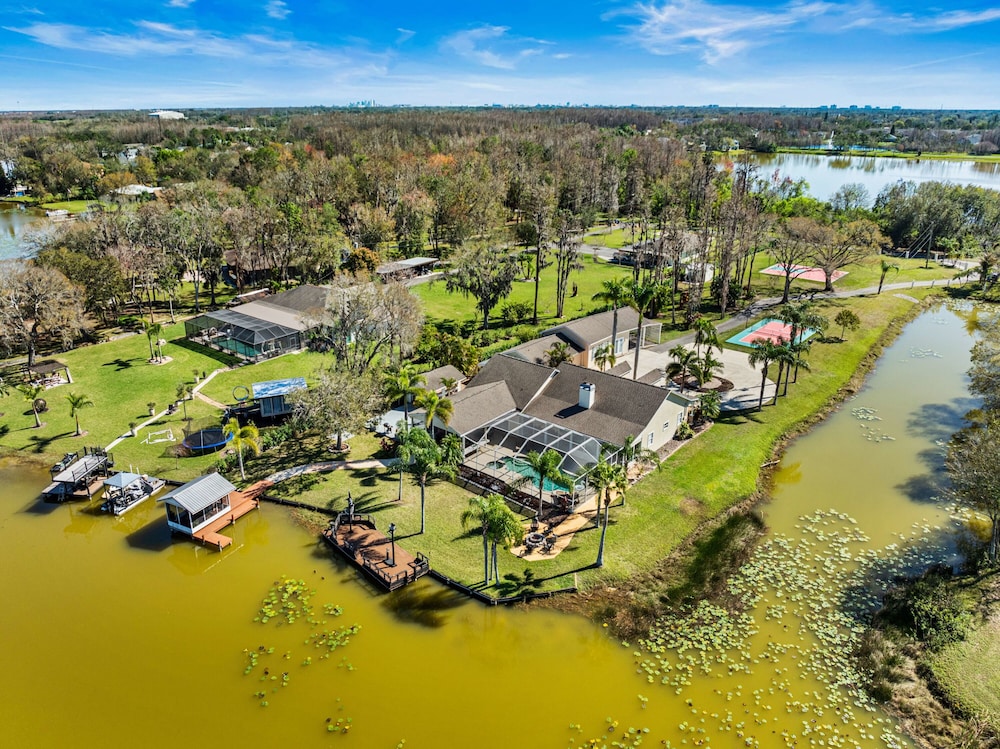 Luxe Waterfront Hideaway w Pool & Pirate Ship Dock