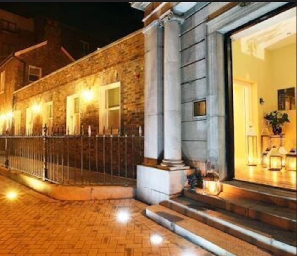 Limerick Vacations - No. 1 Pery Square Hotel  Spa - Property Image 16
