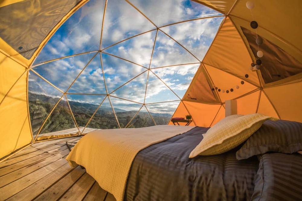 Bajo el Cielo Glamping view 5