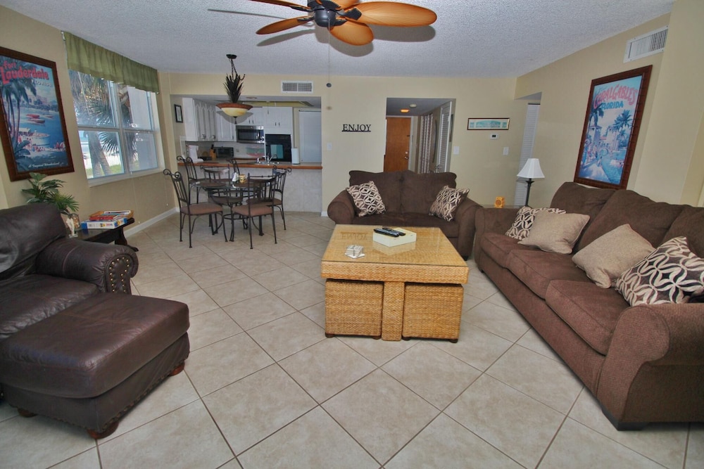 Coronado Towers 201