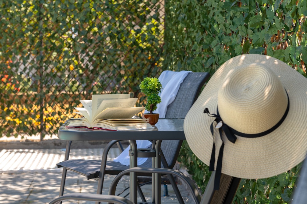 L&C Boutique Apartments
