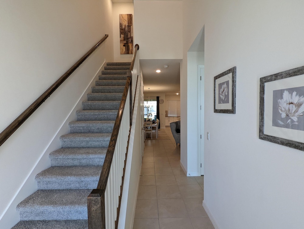 2194 FMP - Solara - Luxury 4 Bed Private Pool