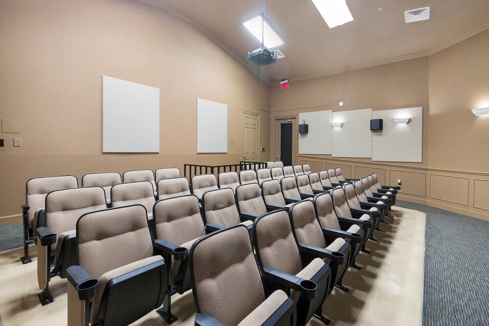 meeting & event spaces