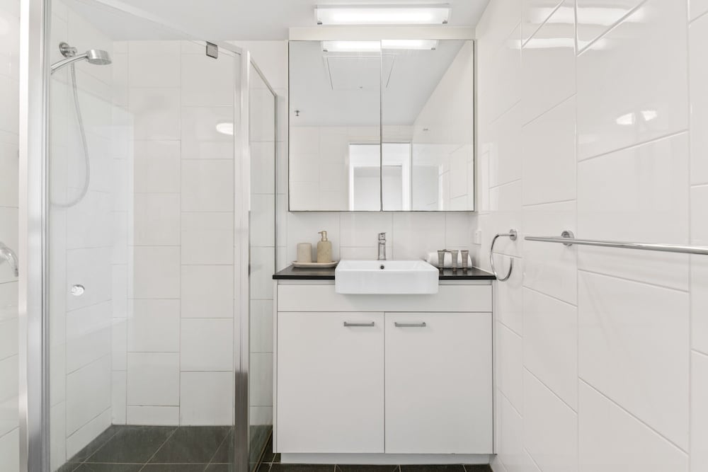 Kangaroo Point 2-bed Flat With Gym & Pool