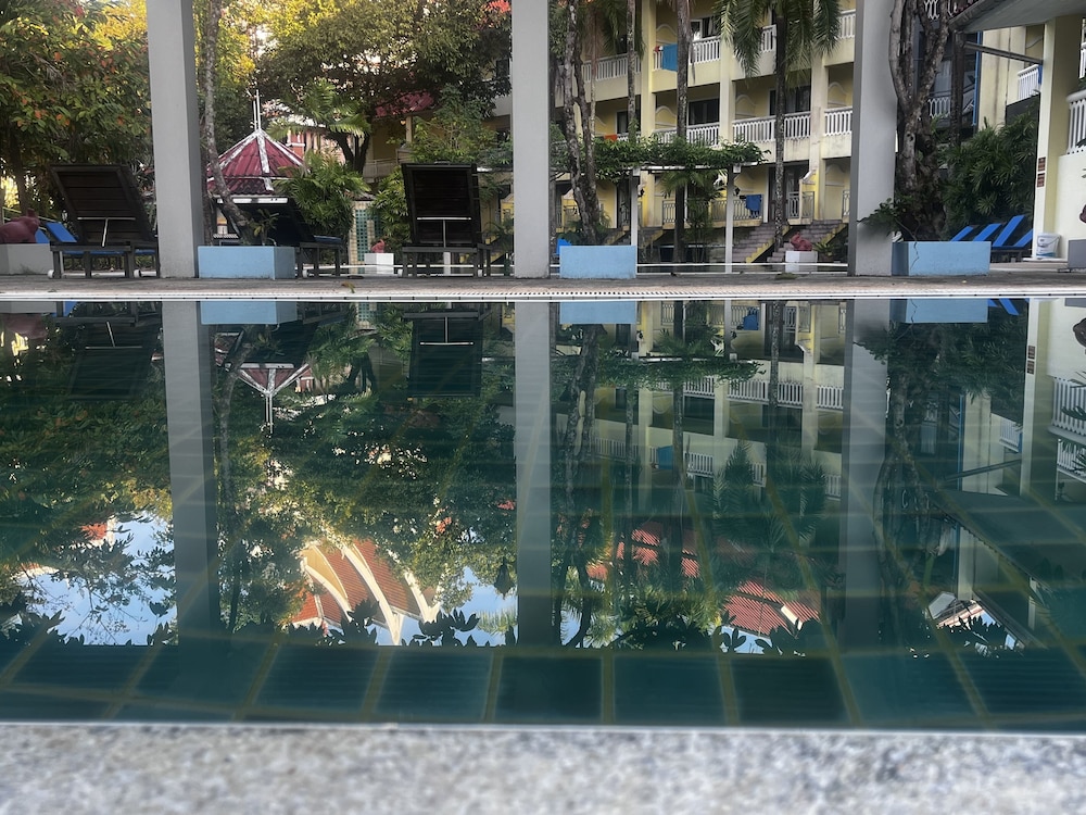 Successive Resort